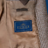Cologne suit